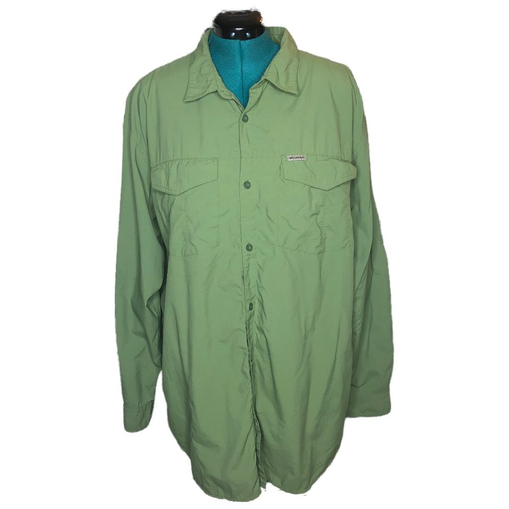 Columbia Titanium Men’s XL Khaki Green Vented PFG Long Sleeve Shirt